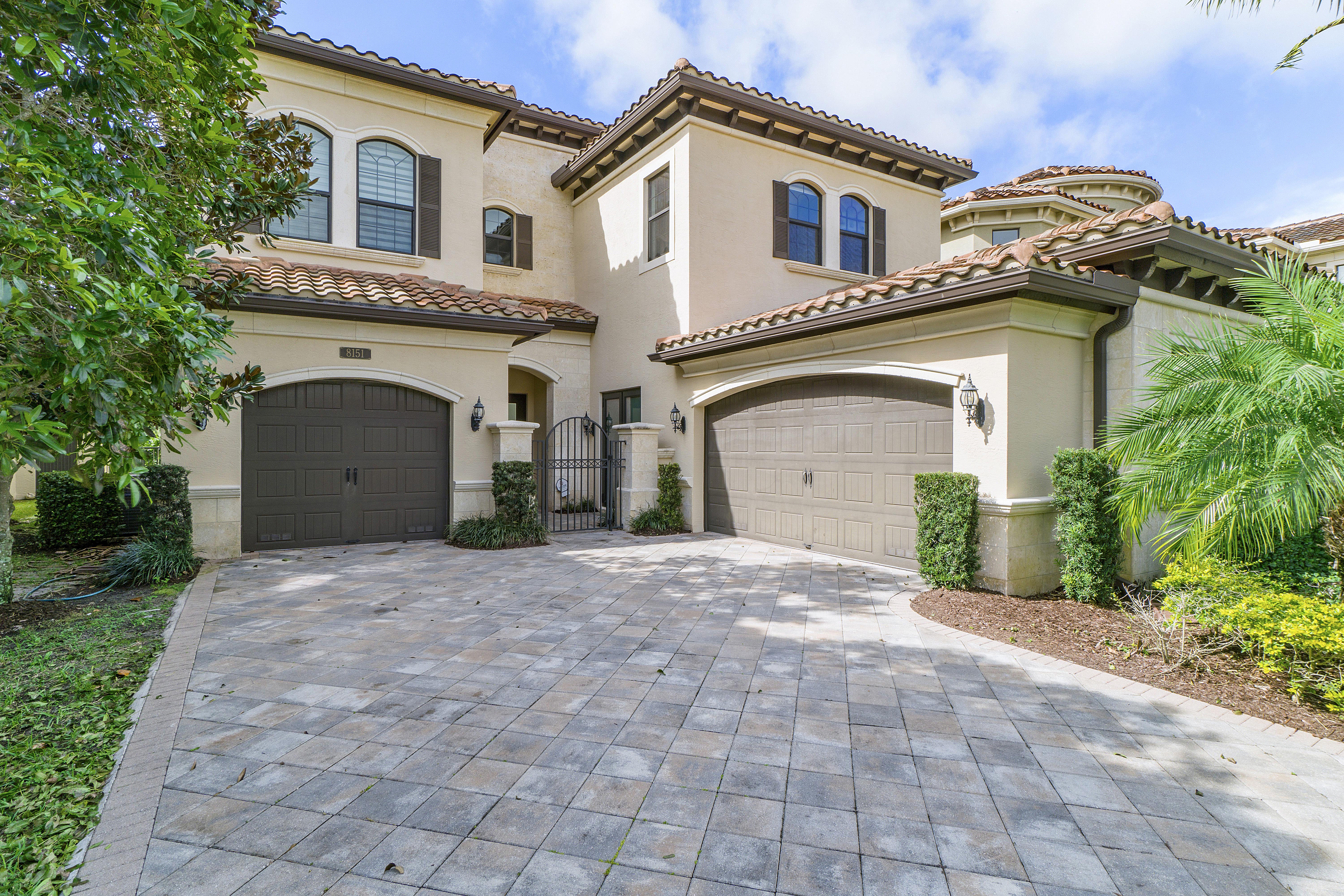 Luxury home in Boca Raton